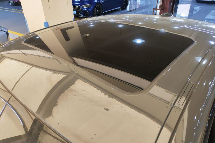 BMW i4 2022 car image #25