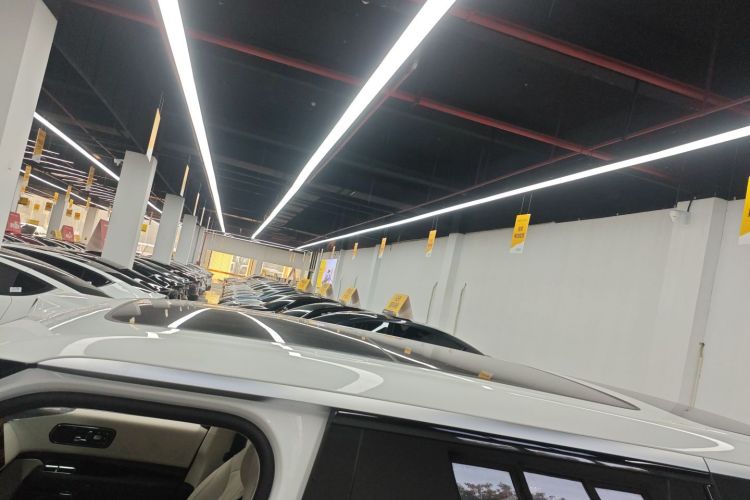 Zeekr 9X 2025 car image #25