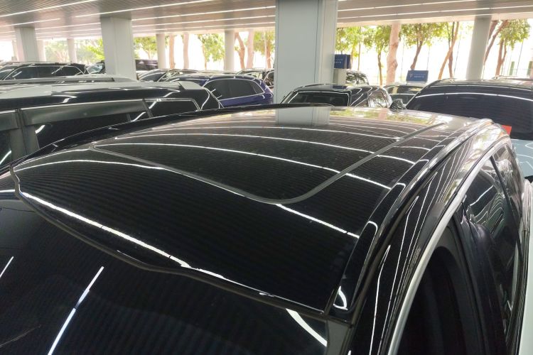 NIO ES8 2021 car image #25