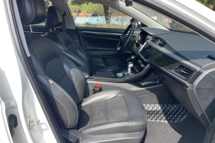 GEELY Emgrand GL 2020 car image #25