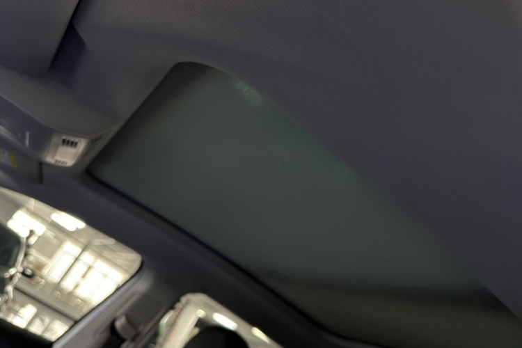 Tacqua 2021 car image #25