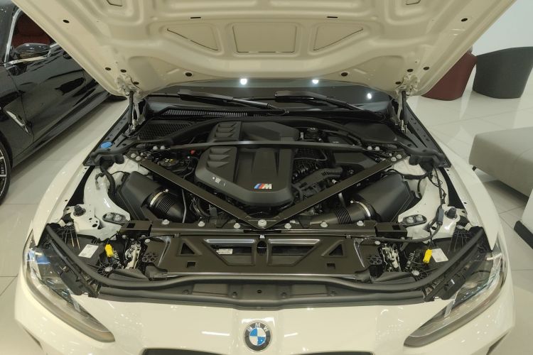 宝马 宝马M4 2025 #25 宝马 宝马M4 2025 汽车图片 #25