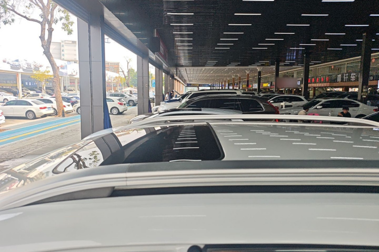 SWM G01 2020 image de voiture #25