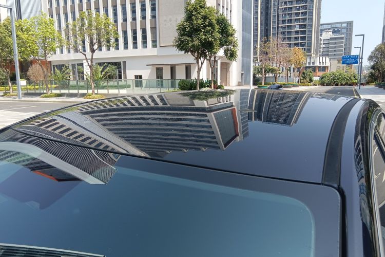 HongQi E-QM5 2022 imagem de carro #25