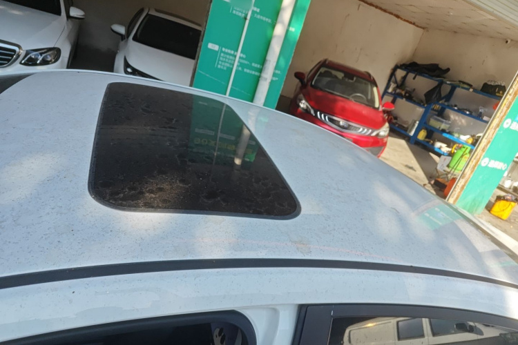 GEELY Binray 2020 car image #25