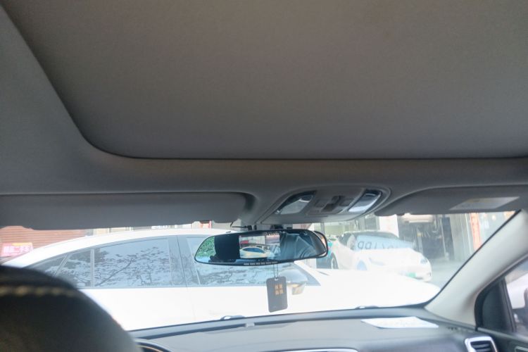 Kia KX5 2017 صورة سيارة #25