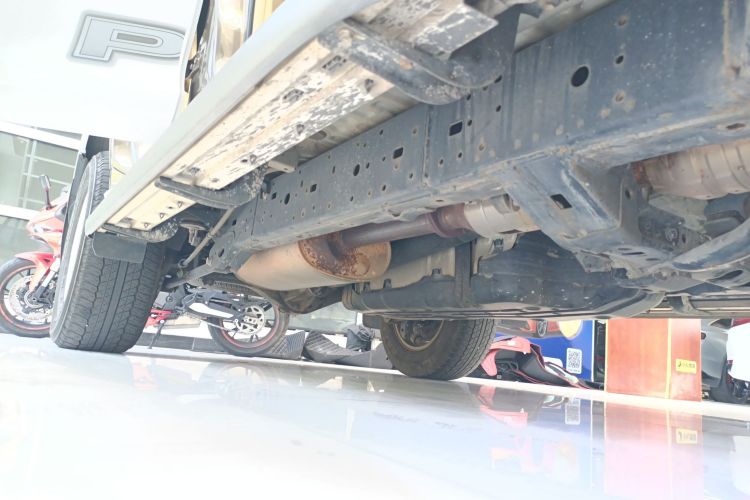 Toyota Land Cruiser Prado 2016 car image #25