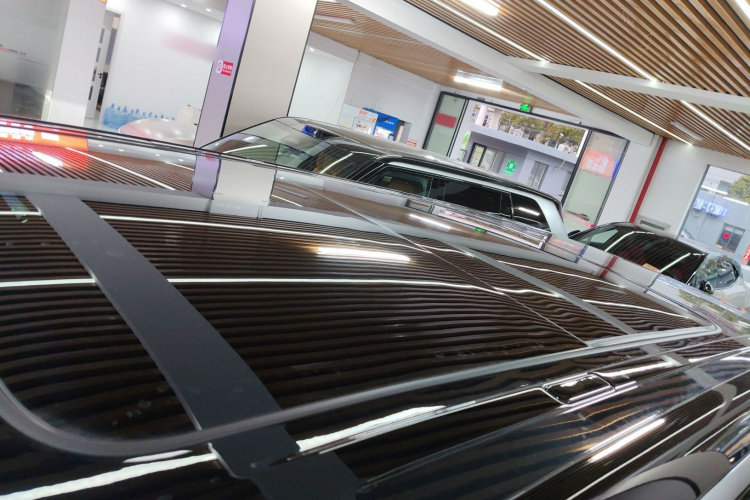 极氪 极氪9X 2026 汽车图片 #25