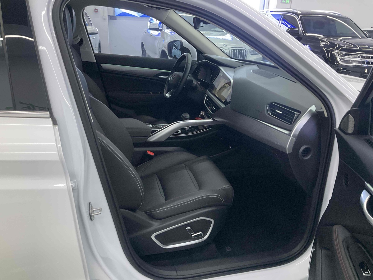 GEELY Tugella S 2022 #25 GEELY Tugella S 2022 car image #25