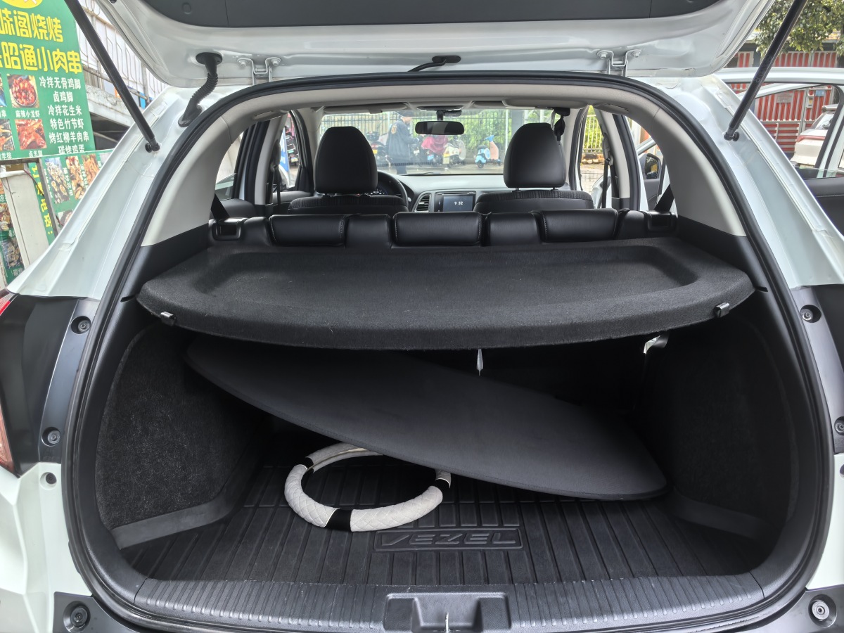 Honda VEZEL 2019 #25 Honda VEZEL 2019 car image #25