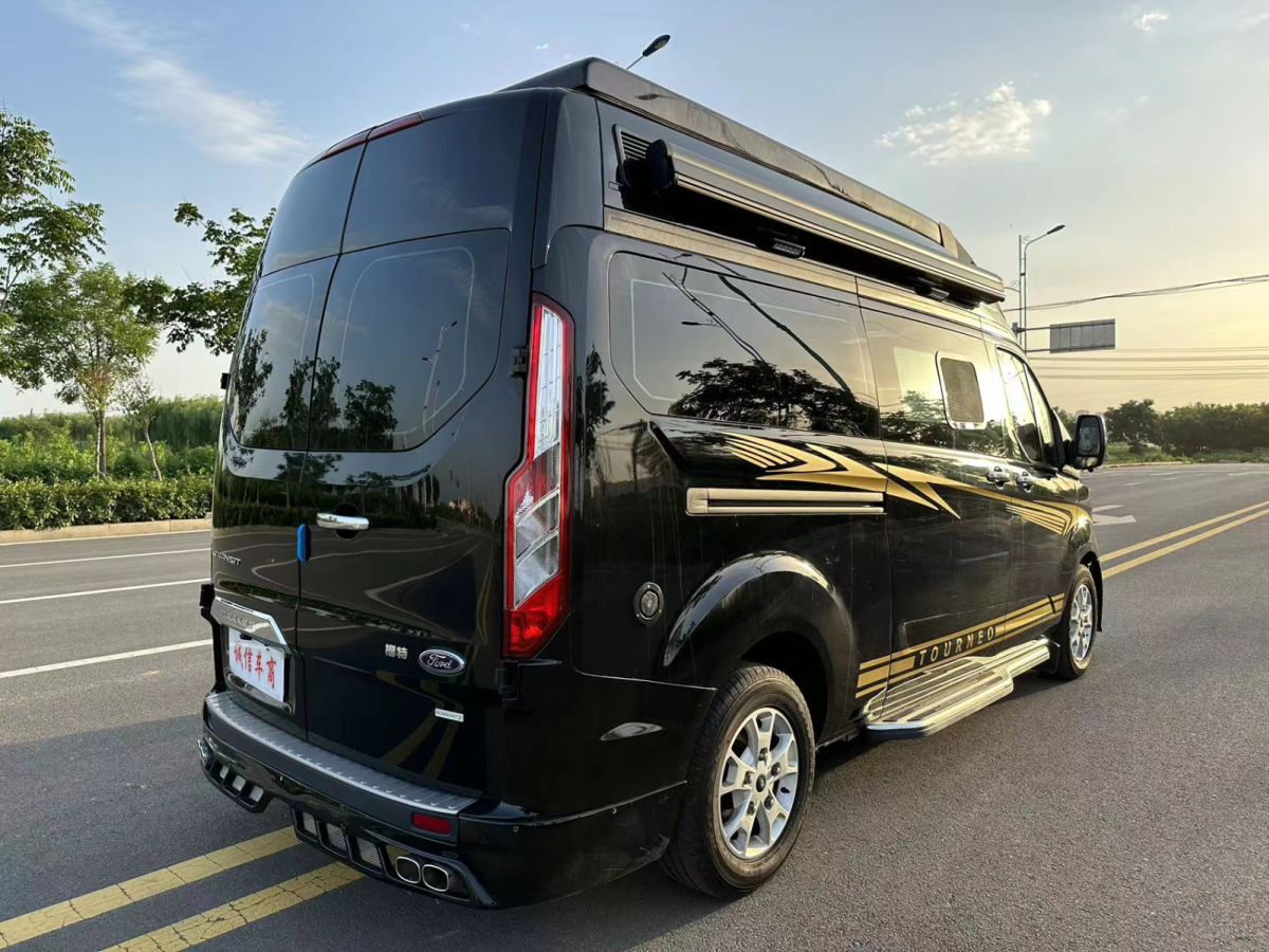 Ford 2021 immagine di auto #25