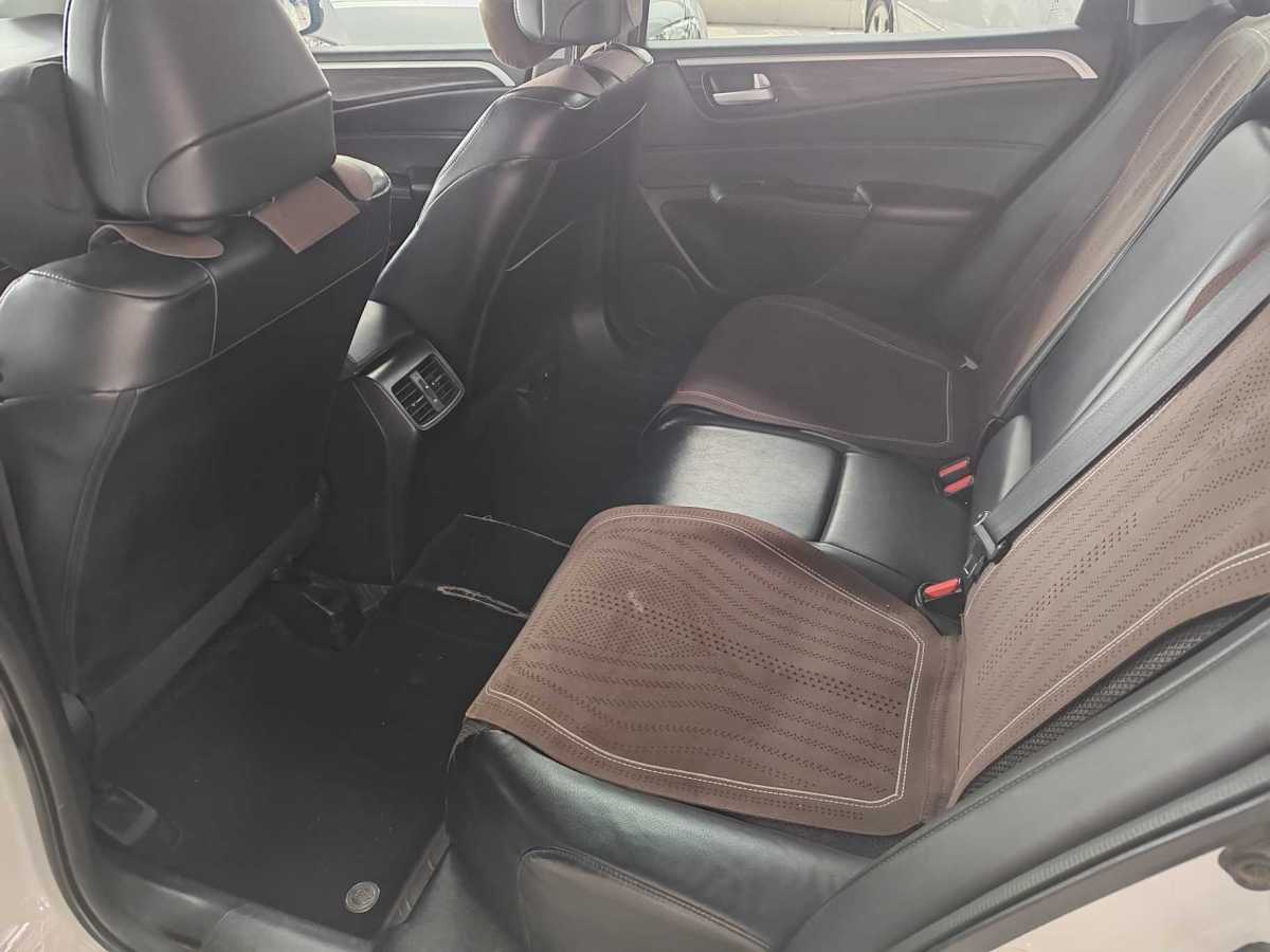 Honda Jade 2018 car image #25