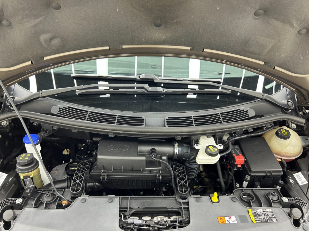 Ford Tourneo 2018 car image #25