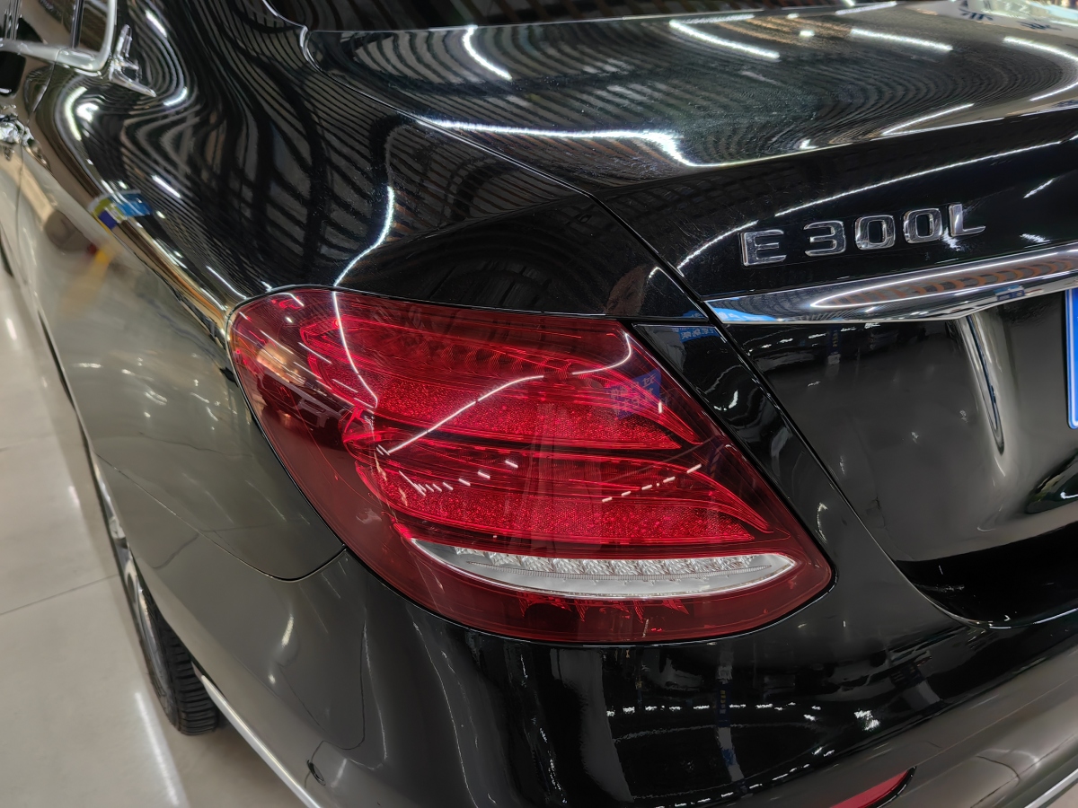 奔驰 奔驰E级 2017 汽车图片 #25