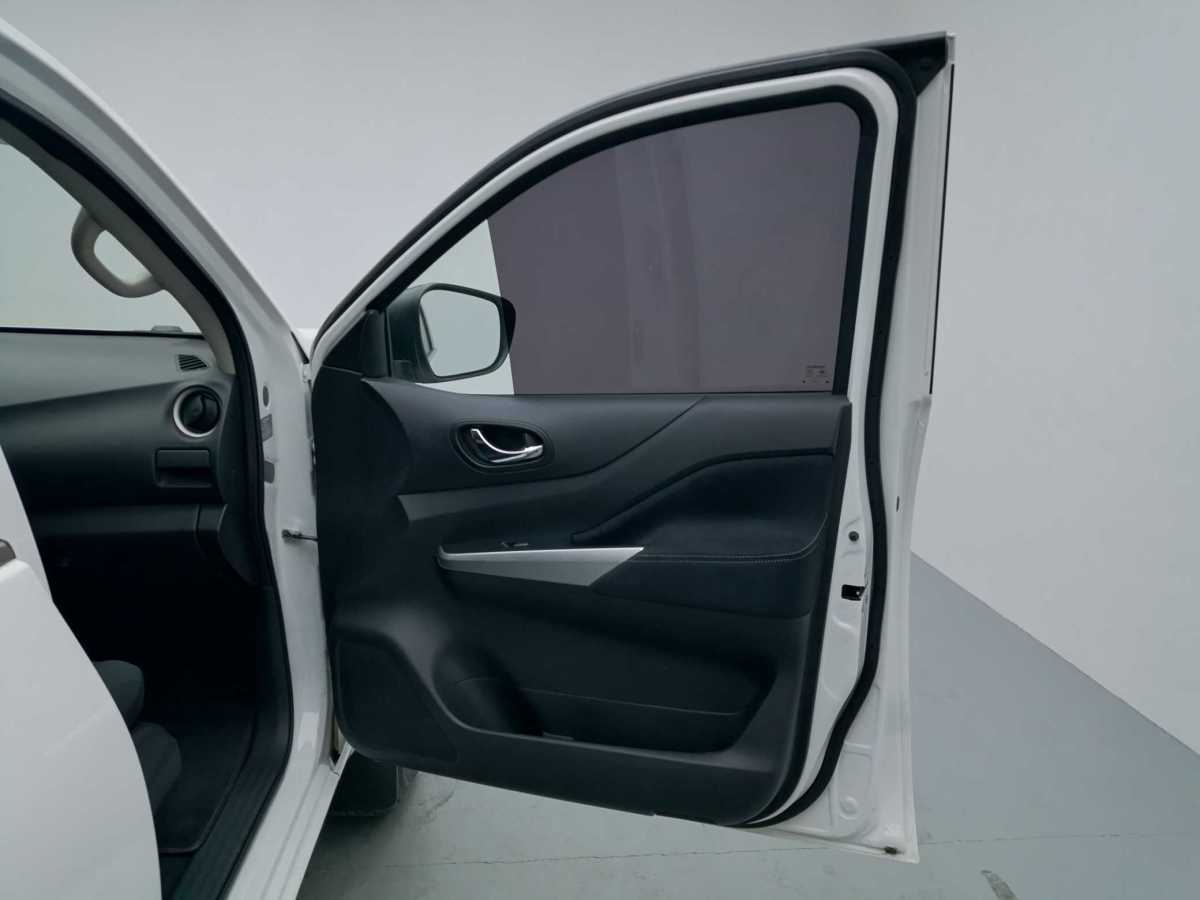 日产 纳瓦拉 2018 汽车图片 #25