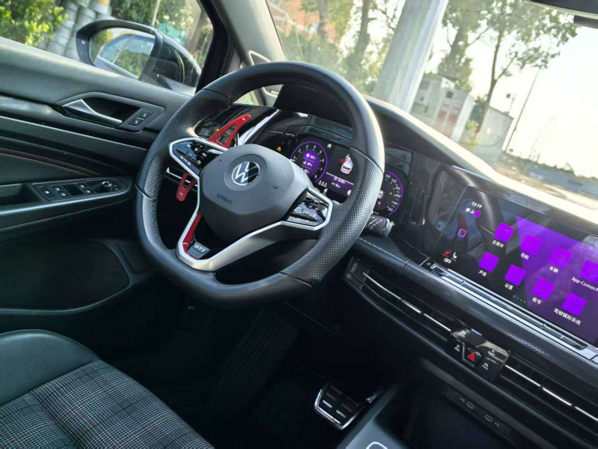Volkswagen GolfGTI 2022 car image #25