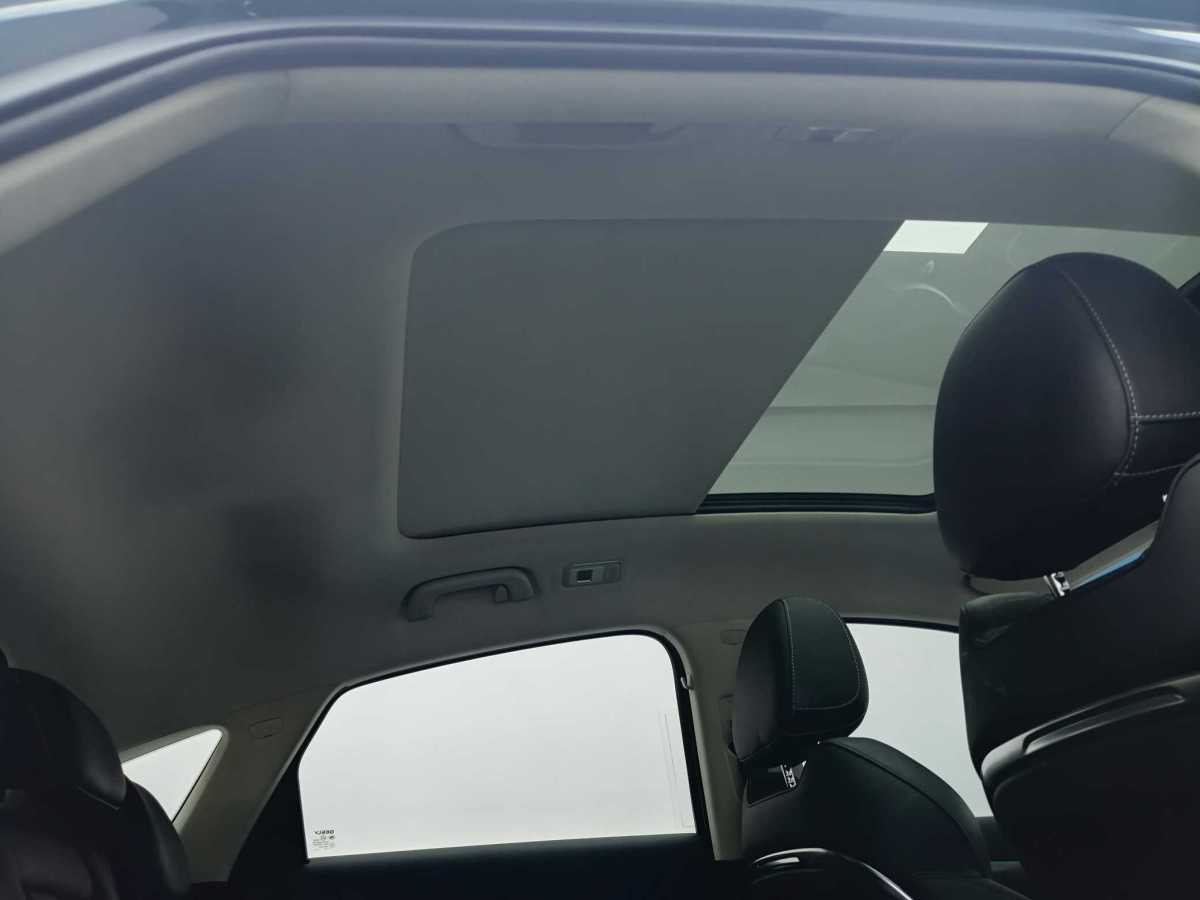 GEELY Tugella 2019 #25 GEELY Tugella 2019 car image #25