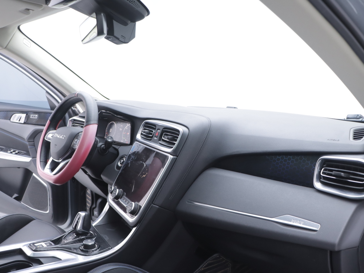 Lynk & Co 01 EM-P 2018 car image #25