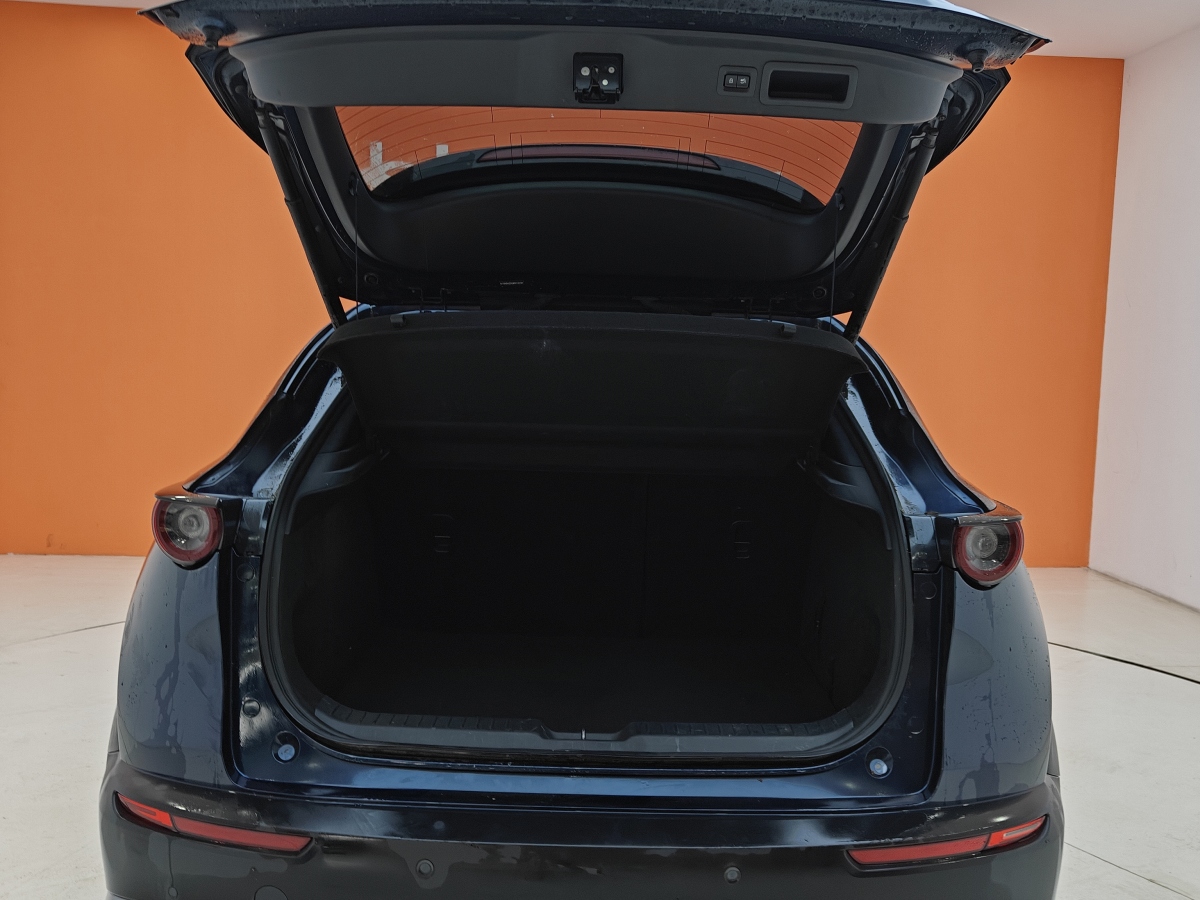 Mazda CX-30 EV 2021 صورة سيارة #25