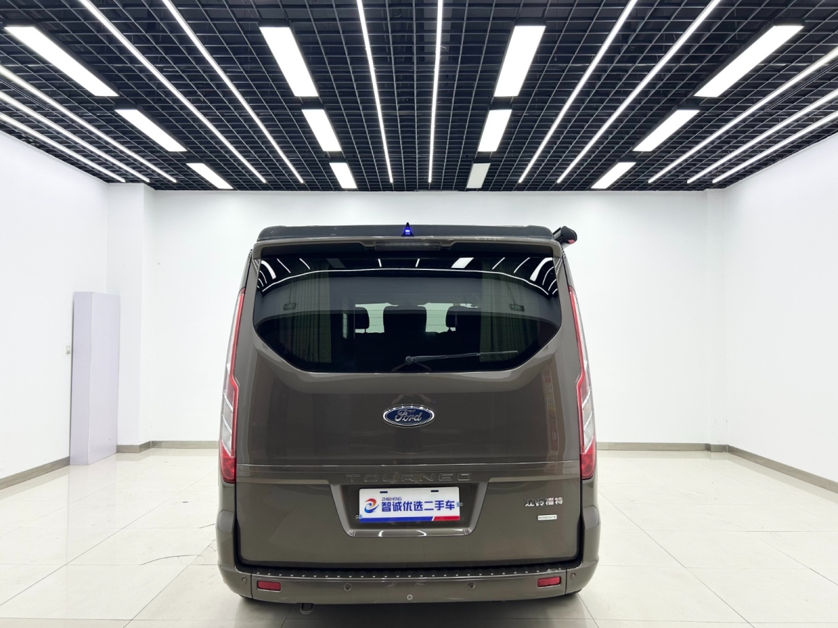 Ford Tourneo 2018 immagine di auto #25