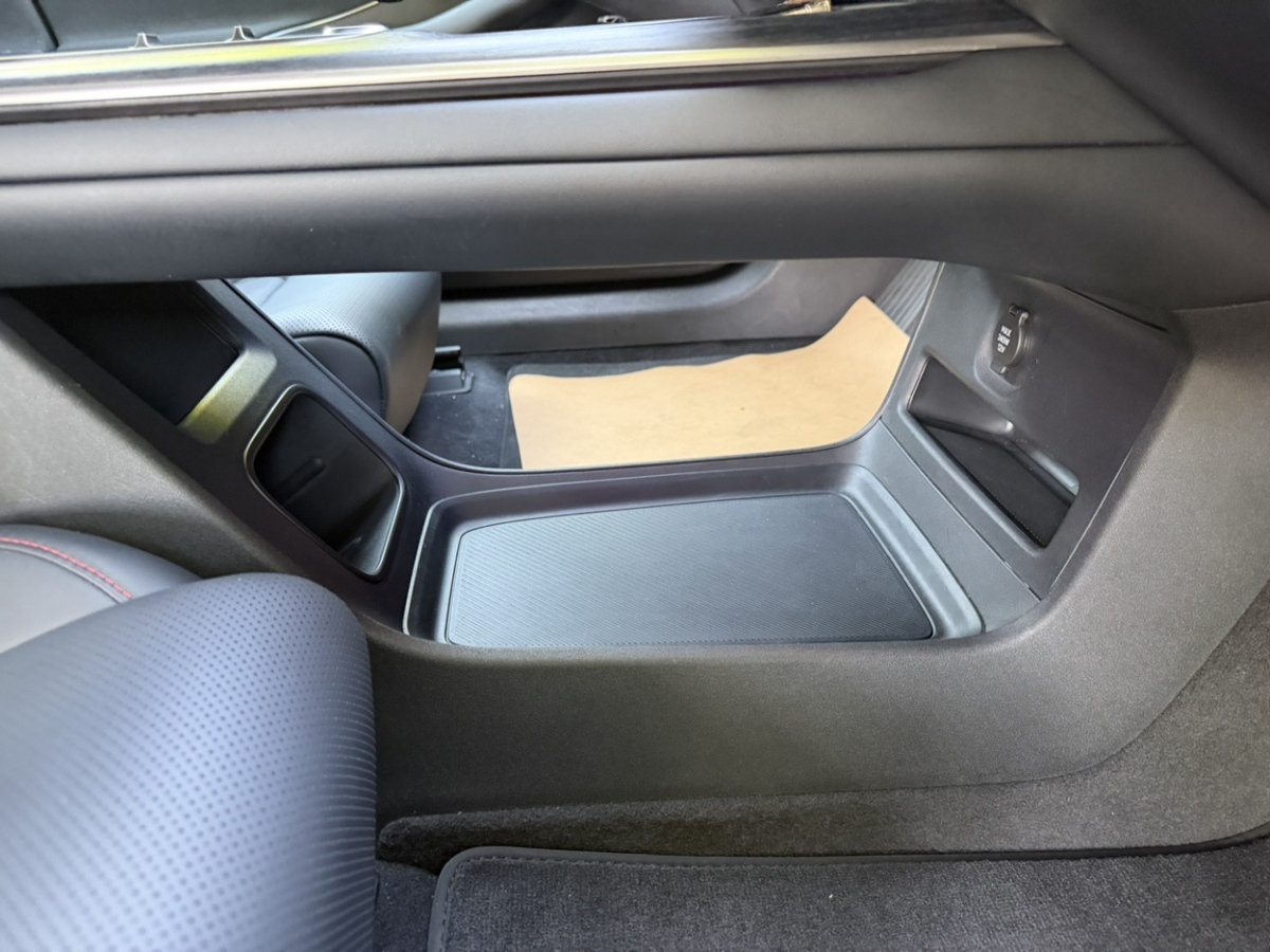 MI SU7 2024 #25 MI SU7 2024 immagine di auto #25