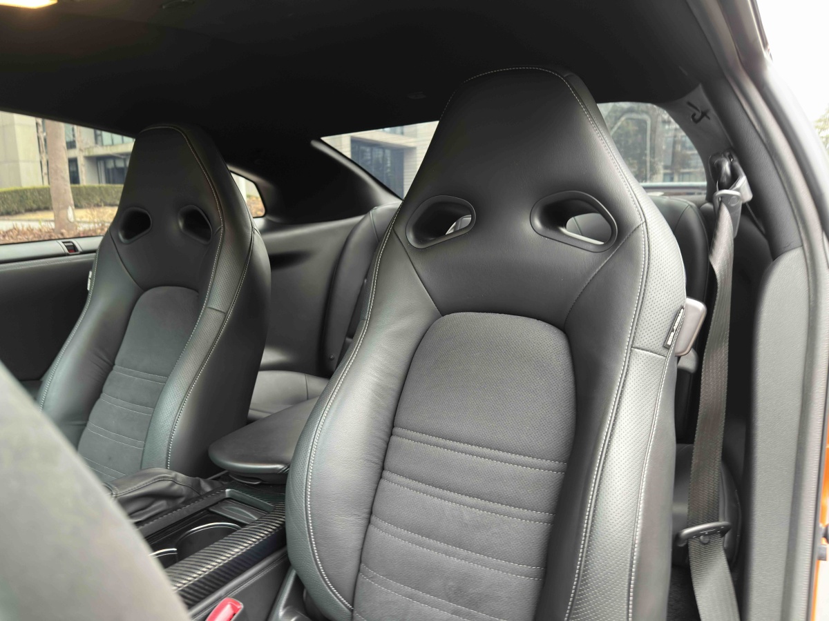 日产 日产GT-R 2018 汽车图片 #25