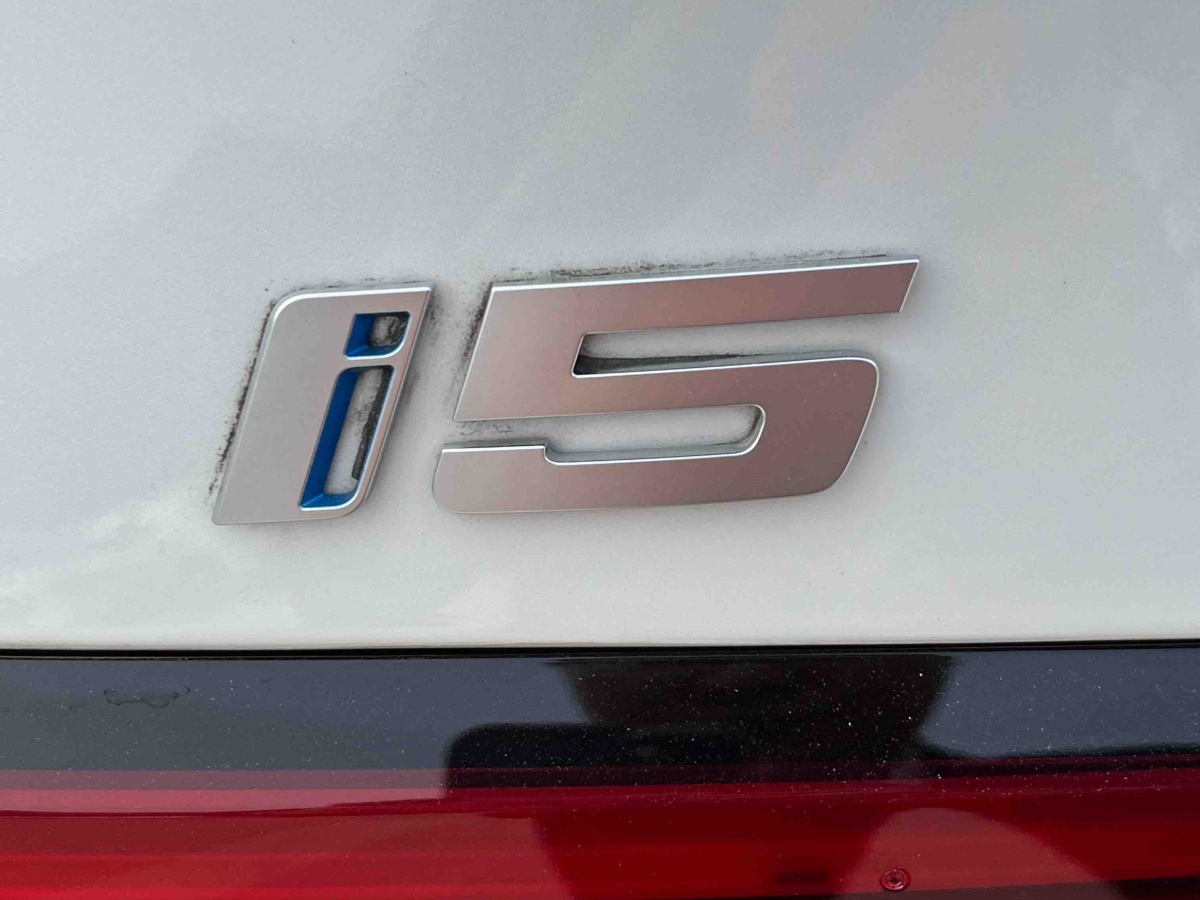 BMW i5 2024 #25 BMW i5 2024 изображение автомобиля #25