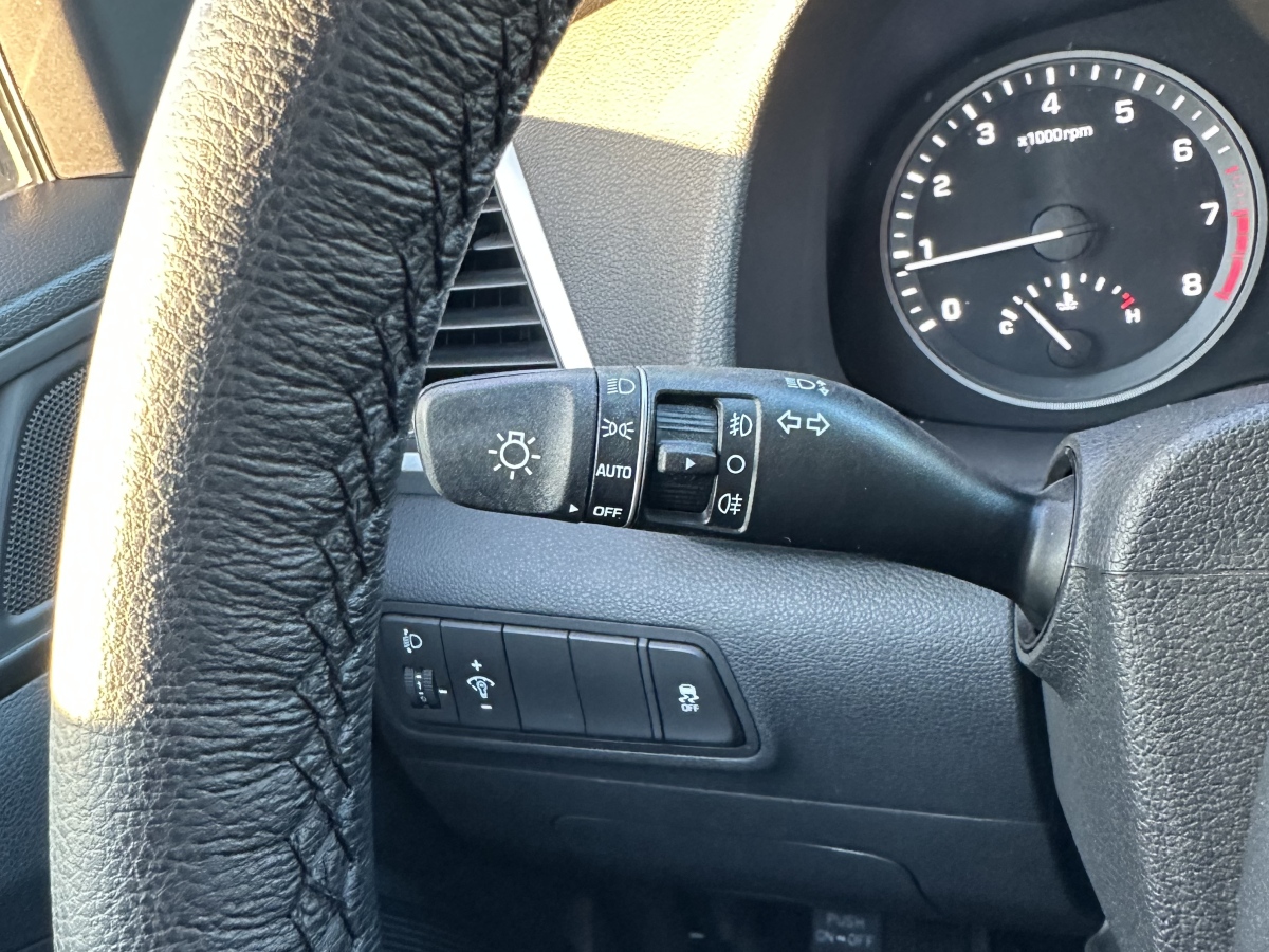 Hyundai Tucson 2016 car image #25