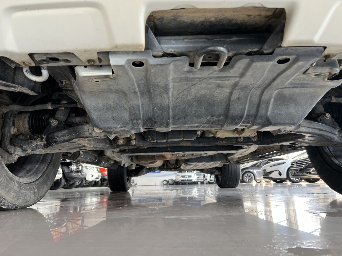 日产 途乐 2017 汽车图片 #25