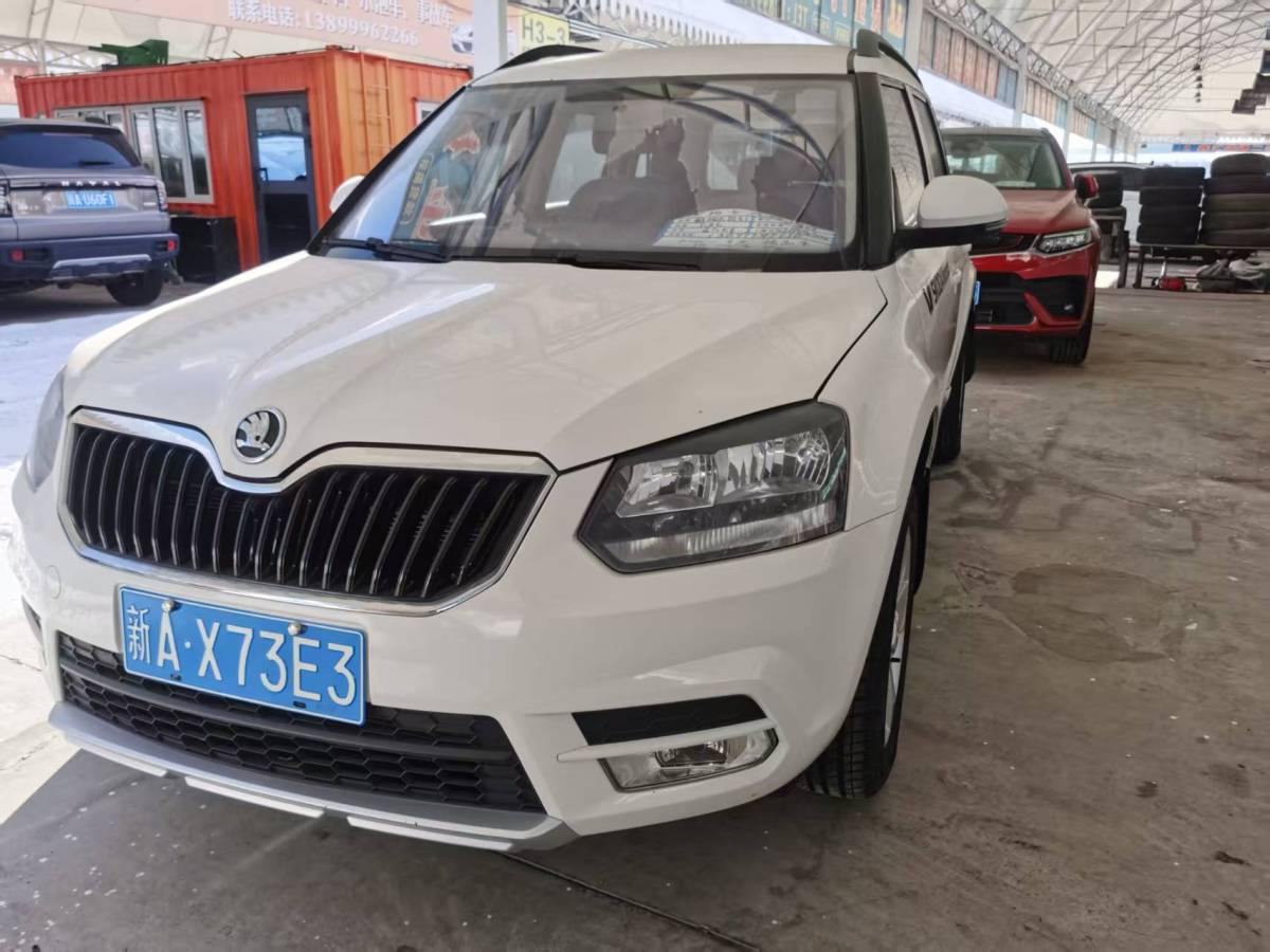 Skoda Yeti 2015 car image #25