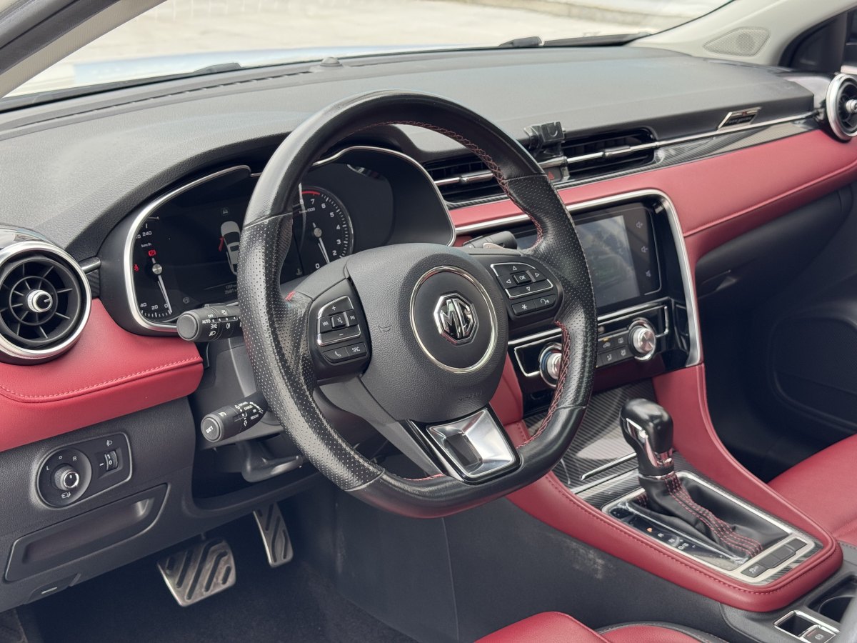 MG 6 2019 car image #25