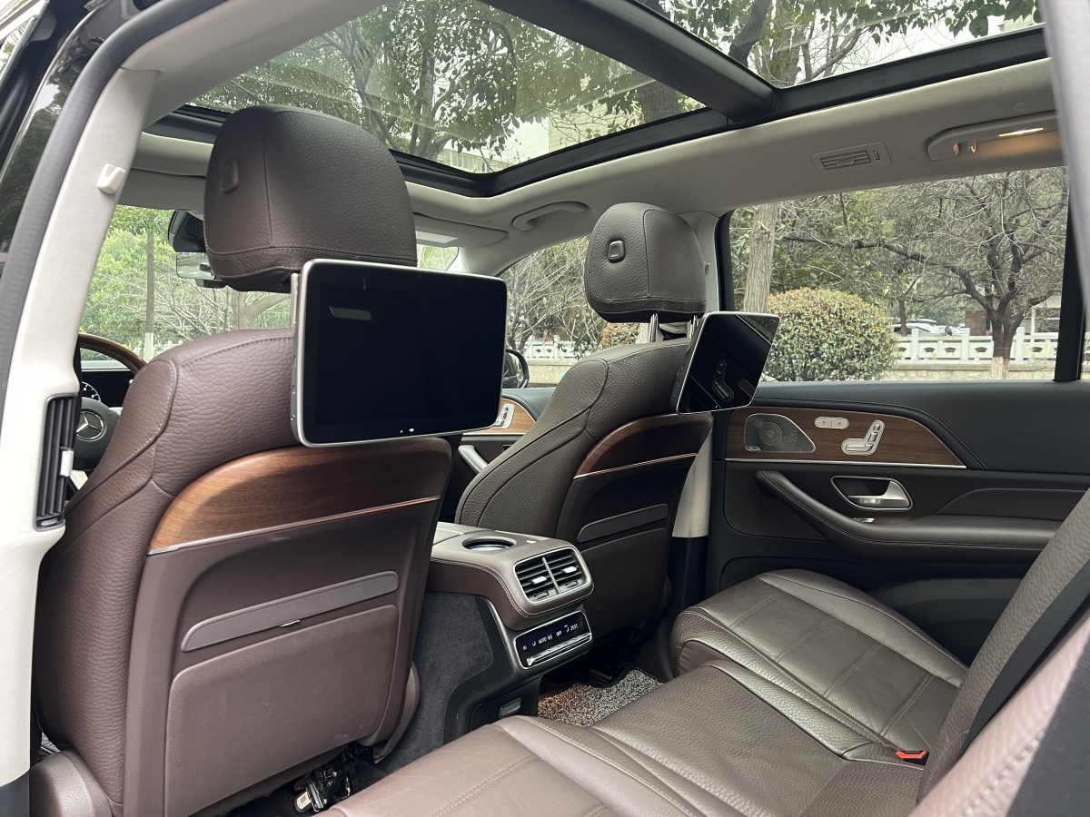 Mercedes-Benz GLS Class 2021 car image #25