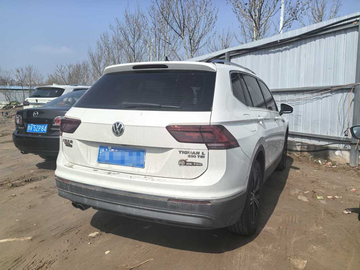 Volkswagen Tiguan X 2018 car image #25