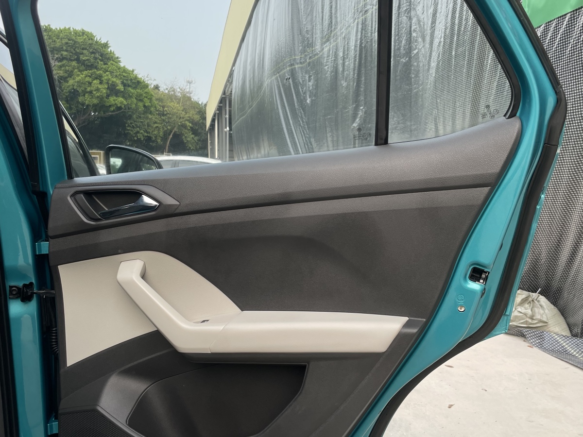 Volkswagen T-Cross 2022 #25 Volkswagen T-Cross 2022 car image #25