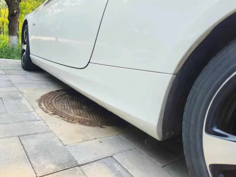 BMW 3 Series (Imported) 2011 car image #25