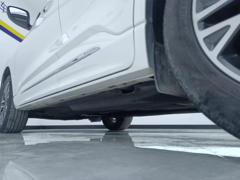 Ford Escape 2020 immagine di auto #25