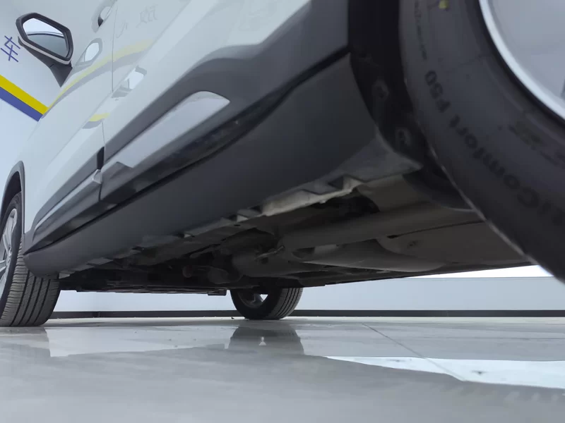 GEELY Okavango 2024 car image #25