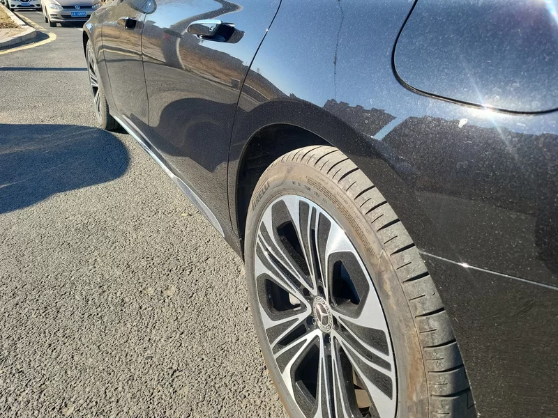 Mercedes-Benz E Class New Energy 2025 immagine di auto #25