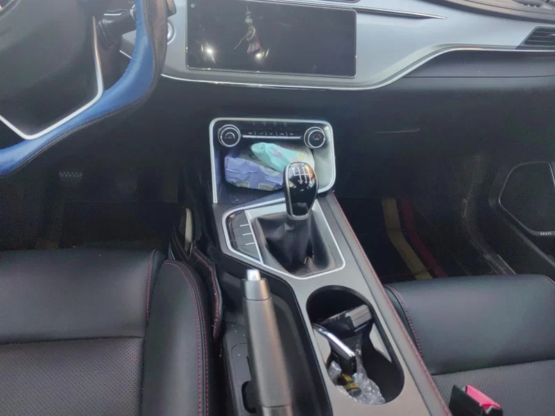 GEELY Binray 2021 car image #25