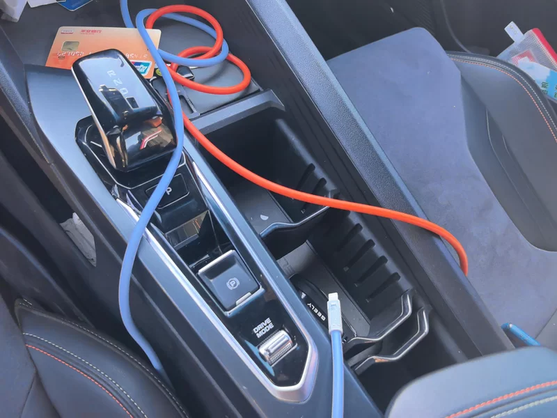 GEELY Binray 2022 car image #25