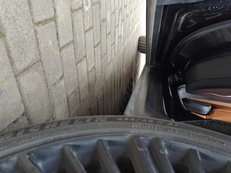 Xpeng G9 2025 immagine di auto #25