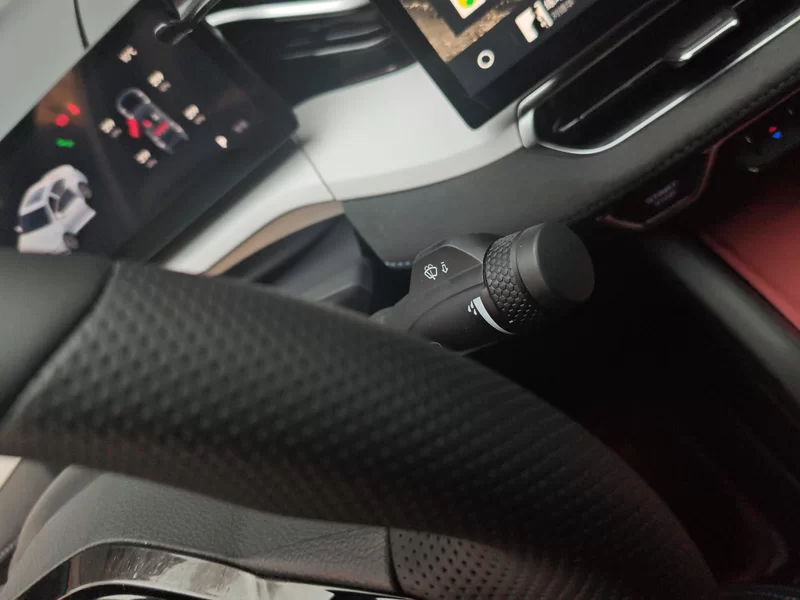 GEELY Preface 2025 car image #25