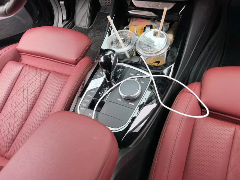 X3 2024 car image #25