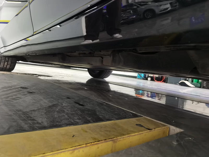 Toyota Avalon 2023 car image #25