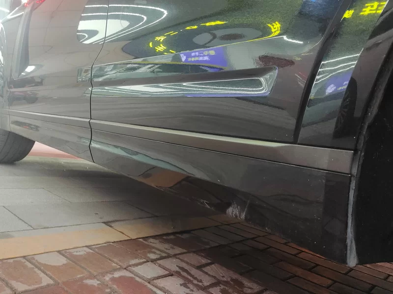 Lynk & Co 2023 #25 Lynk & Co 2023 car image #25