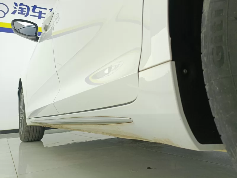 Preface 2023 #25 Preface 2023 imagen de coche #25