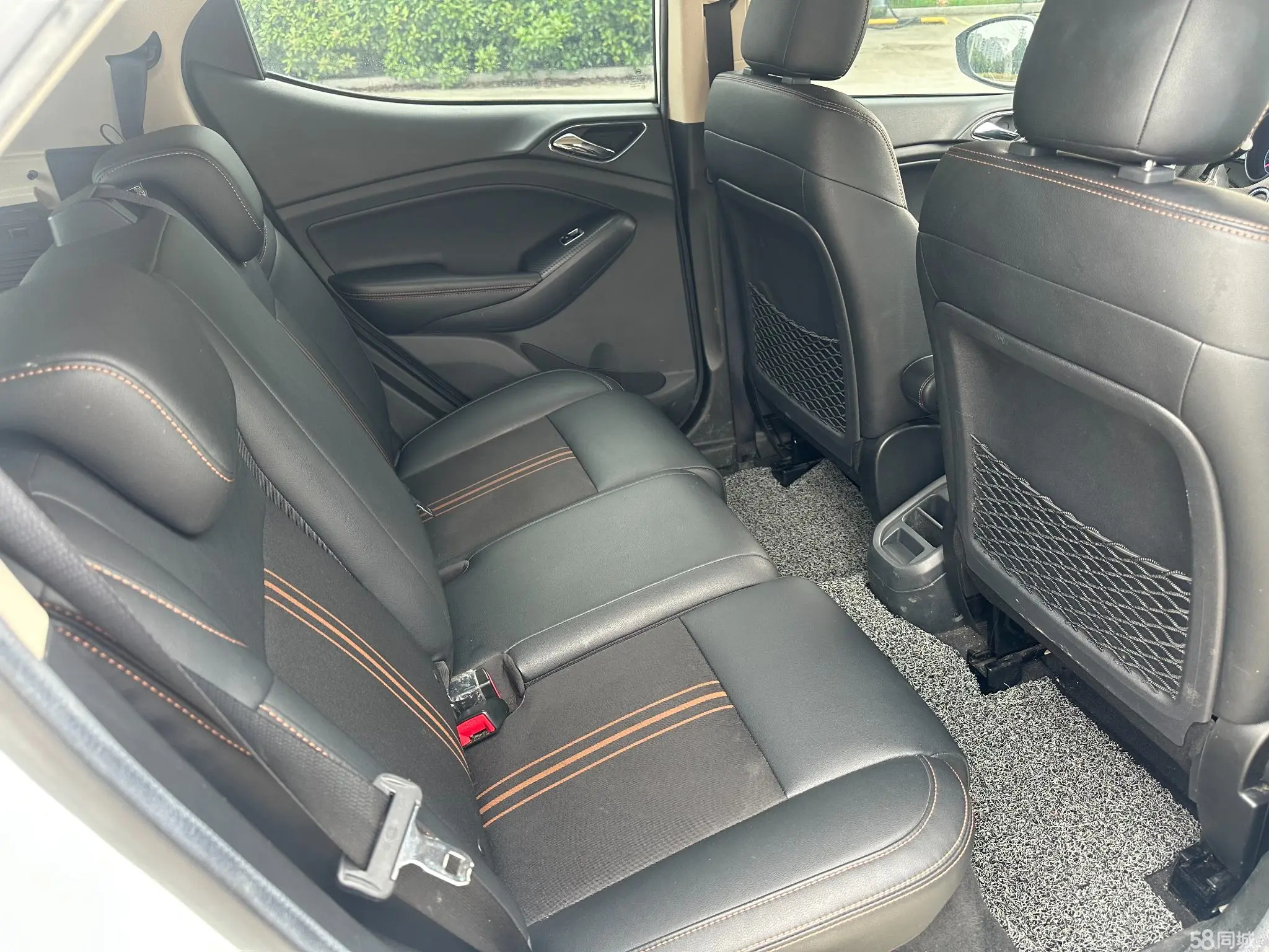 BYD Yuan 2018 صورة سيارة #25