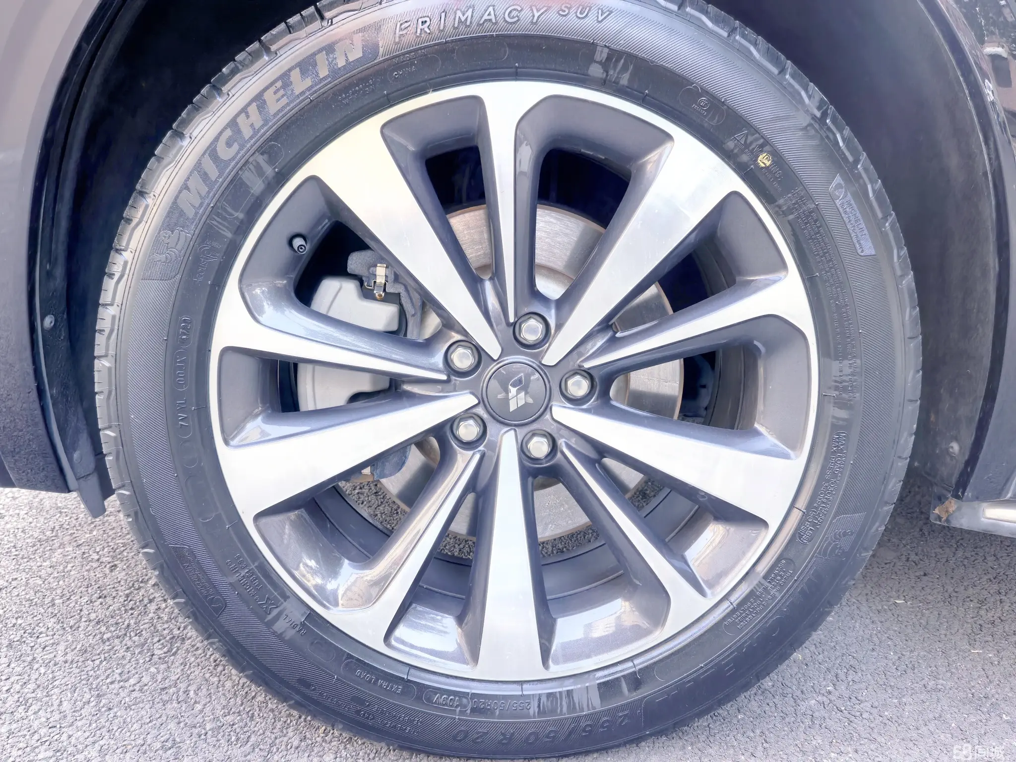 Li i6 2020 imagem de carro #25