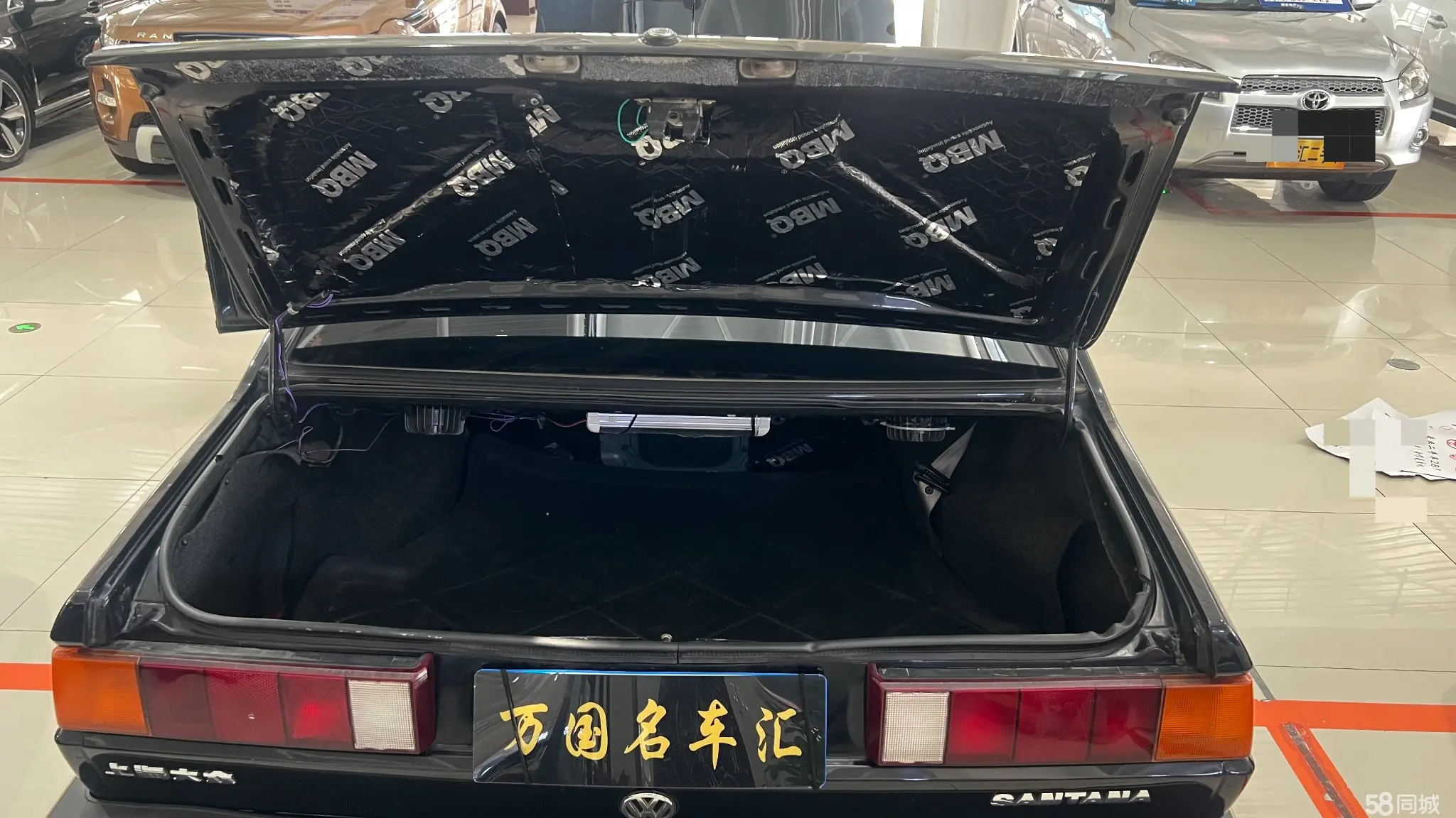 Volkswagen Santana Classic 2010 изображение автомобиля #25