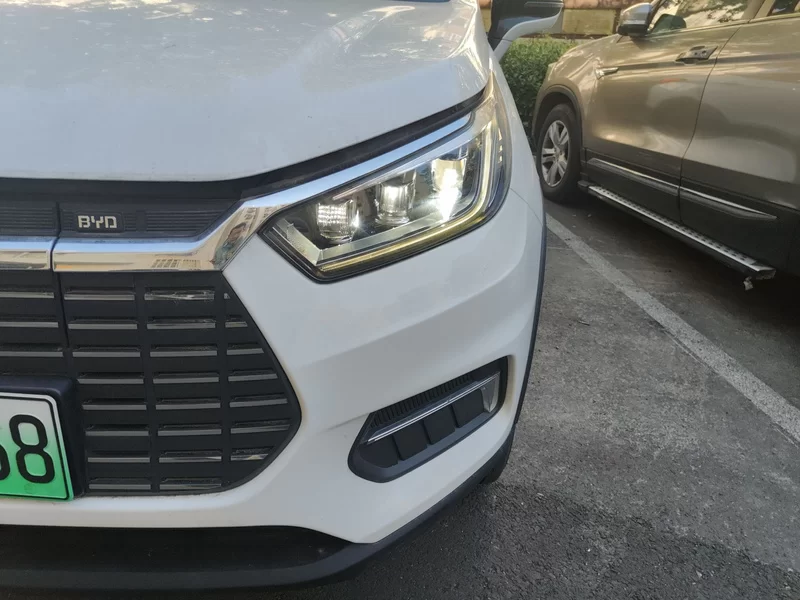 BYD Yuan New Energy 2020 #25 BYD Yuan New Energy 2020 car image #25